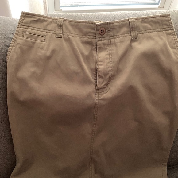 Eddie Bauer light olive brushed cotton stretch midi skirt sz8 w back vent - Picture 2 of 9